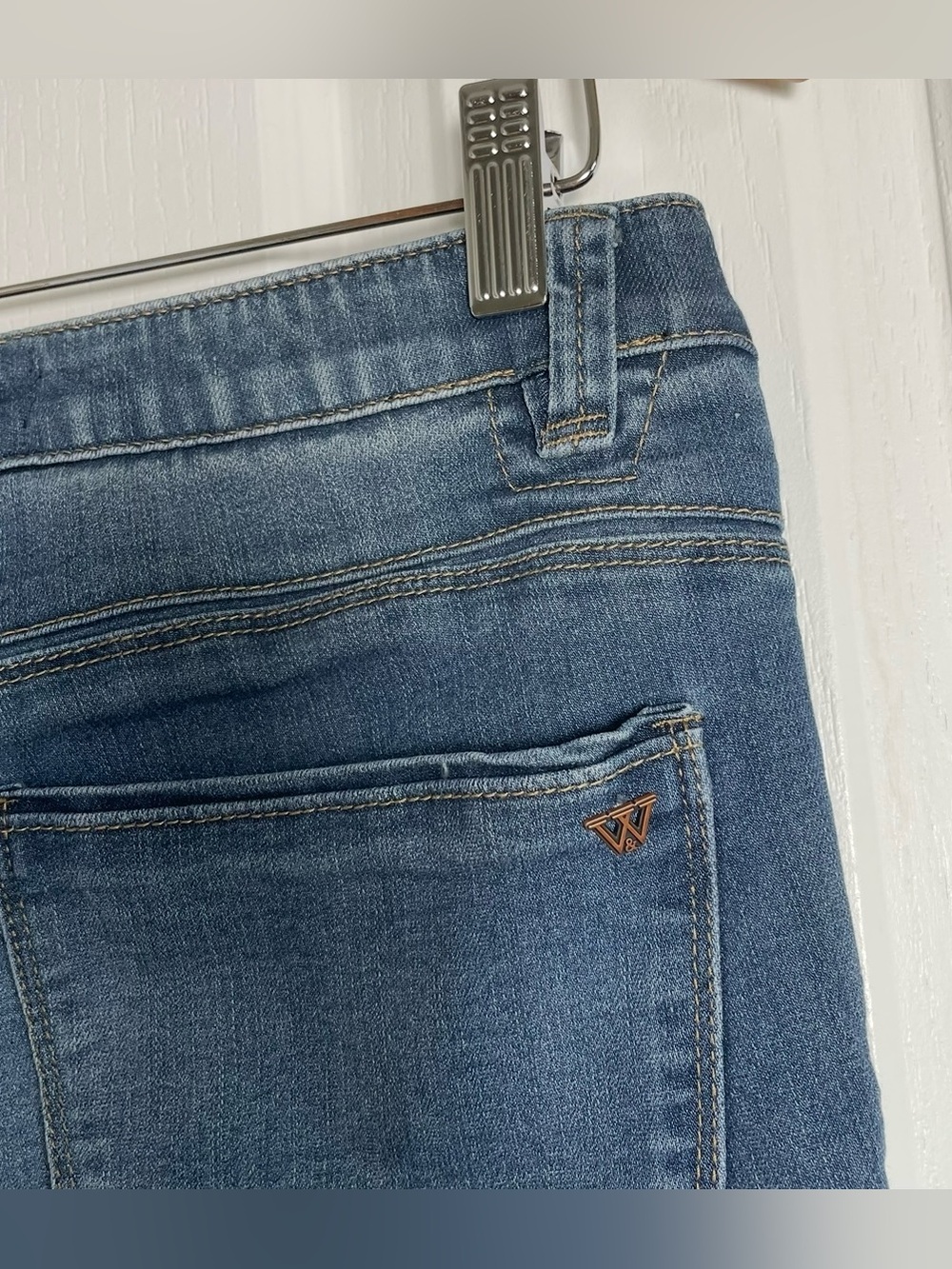 Wit & Wisdom Jeans Women’s 6 Blue Straight Leg Ab Solution Stretch Mid Rise Fade - Picture 6 of 11